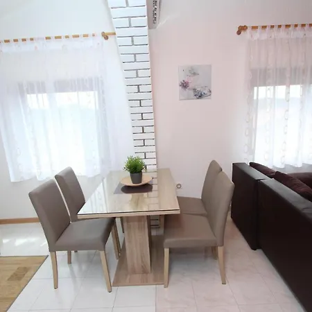 Apartman Ines Kanfanar